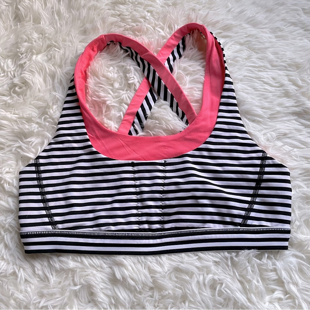 Lululemon Run Stuff Your Bra 8